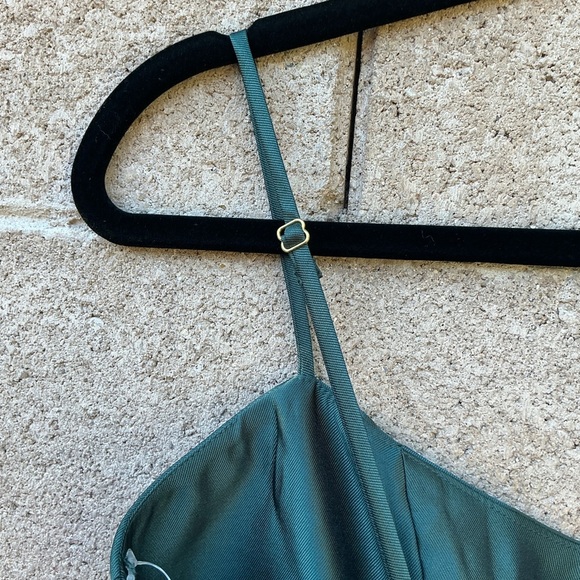 NWT Alfred Sung Open Neckline Cutout Satin Twill A-Line Dress Gown Size 4 D840 - Picture 10 of 12